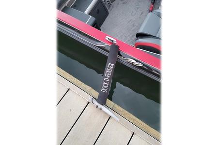 DOCK D-FENDER 24 INCH BLACK