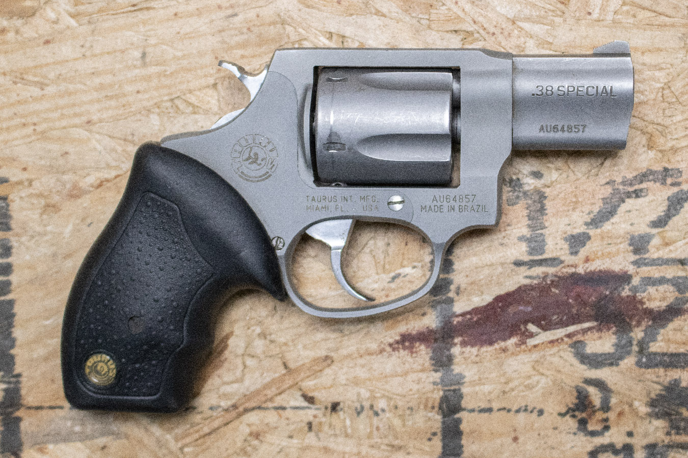 Taurus 85 Ultra-Lite .38 Special Police Trade-in Revolver