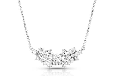 SHIMMERING DISPLAY CRYSTAL NECKLACE