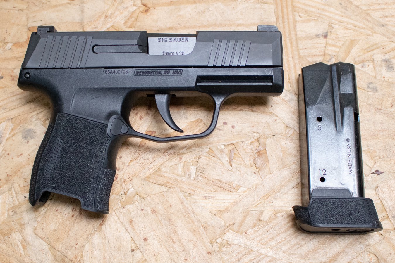 Sig Sauer P365 9mm Police Trade-In Pistol with Extended Magazine