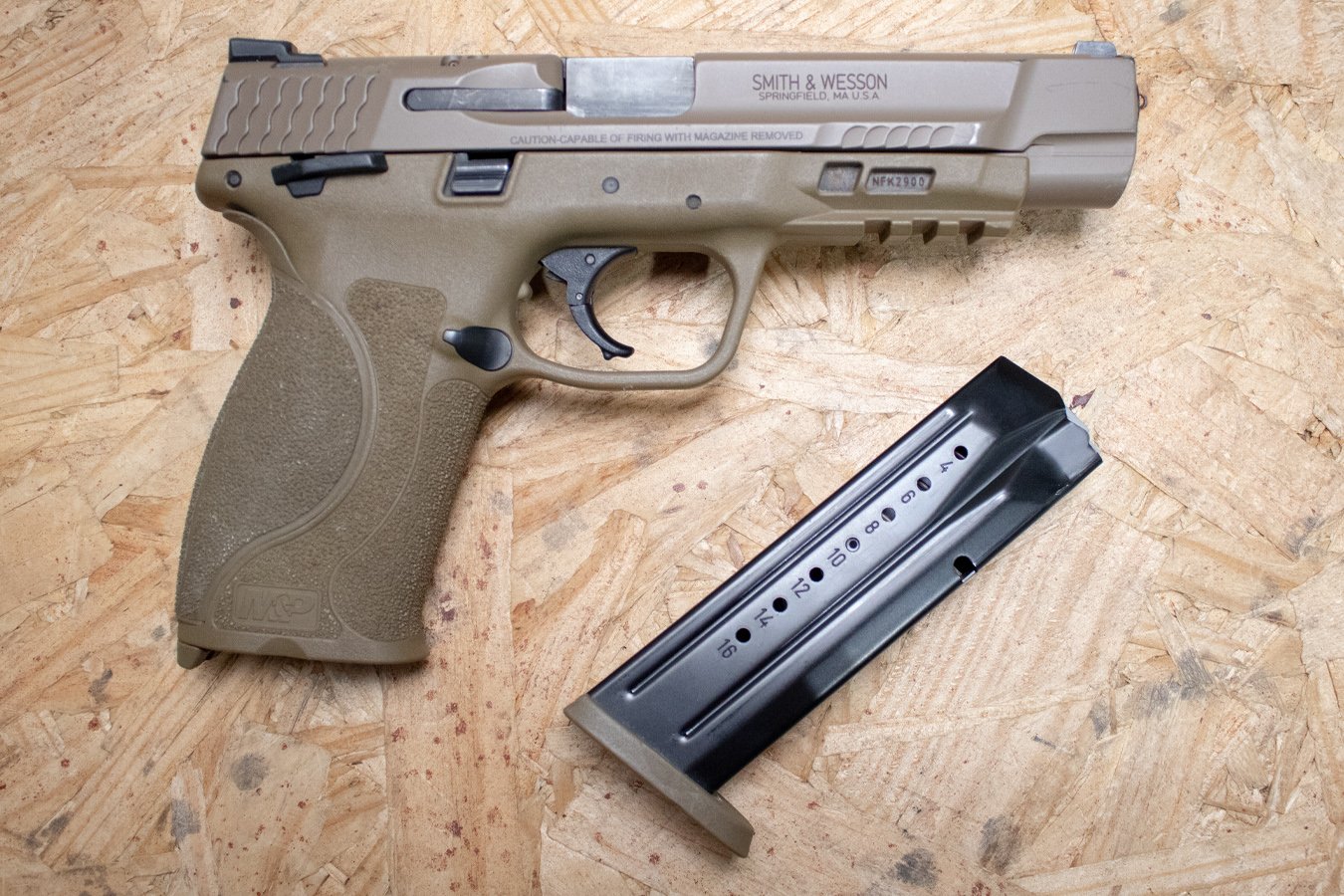 Smith & Wesson M&P9 M2.0 9mm Police Trade-In Pistol with FDE Finish, Manual Safety