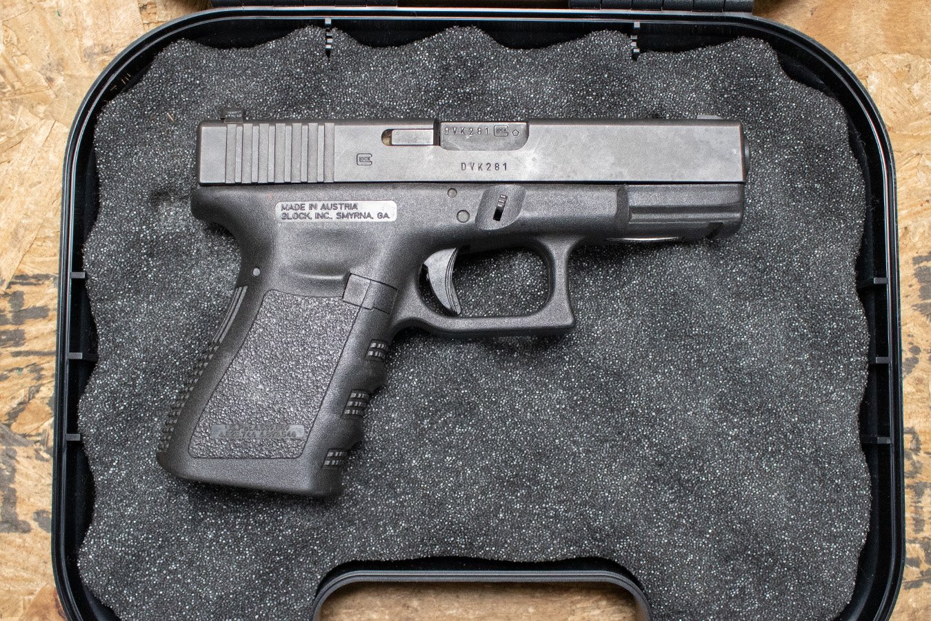 Glock 23 Gen3 40 S&W Police Trade-In Pistol (Magazine Not Included)