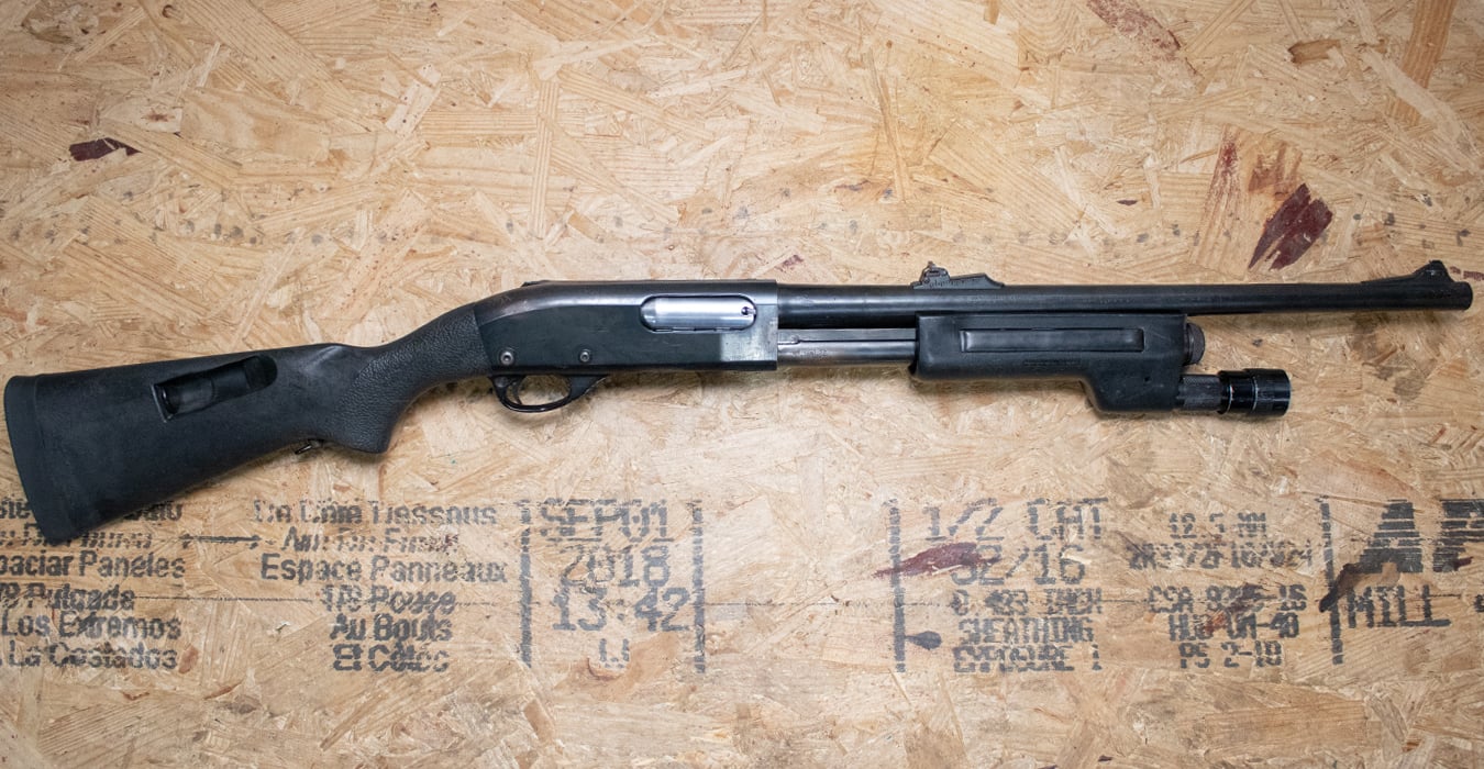 Remington 870 Magnum 12 Gauge Police Trade-In Shotgun with Speedfeed Stock and Shellholder