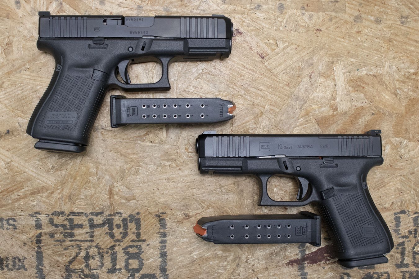 Glock 19 Gen5 MOS 9mm Police Trade-In Pistols (Very Good Condition)