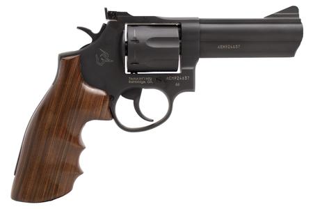 TAURUS M66 357 MAGNUM 4 IN BBL BLACK FINISH TAN HOGUE GRIP