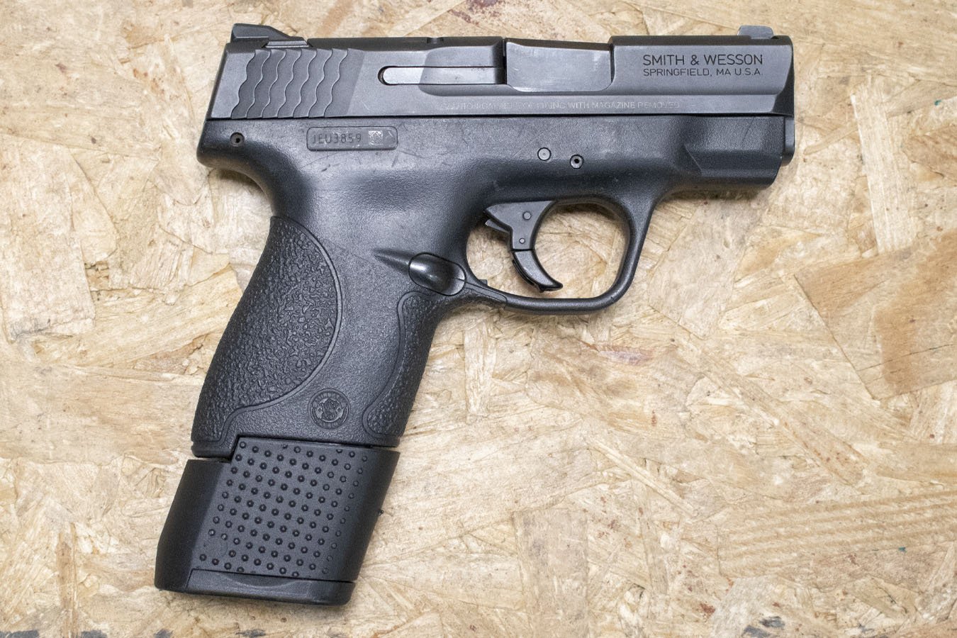 Smith & Wesson M&P9 Shield 9mm Police Trade-In Pistol with Extended Magazine