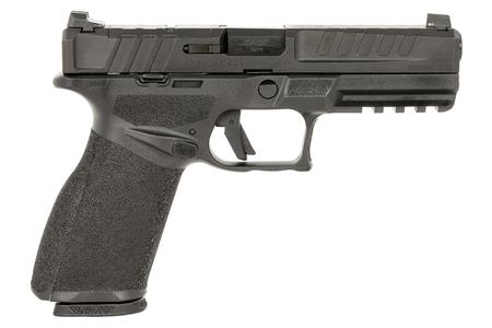 ECHELON 9MM PISTOL WITH TACTICAL U-DOT SIGHTS, FIVE MAGAZINES AND RANGE BAG