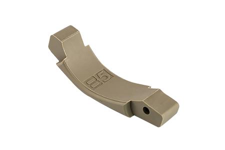 BRAVO DROP-IN CURVED FLAT DARK EARTH POLYMER FOR AR-PLATFORM