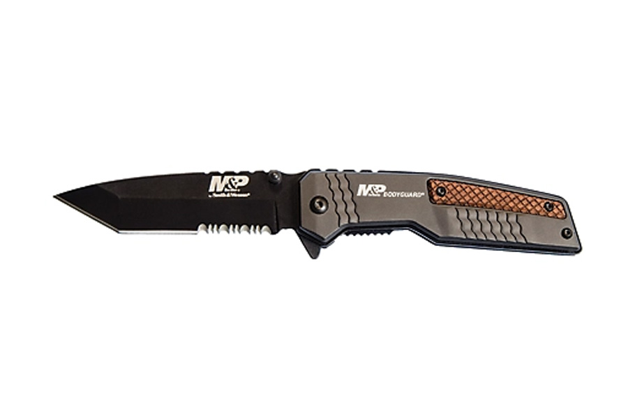 Smith & Wesson/Battenfeld Smith & Wesson M&P Black Tan Serrated Knife