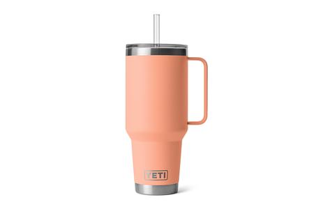 RAMBLER 42 OZ STRAW MUG PEACH