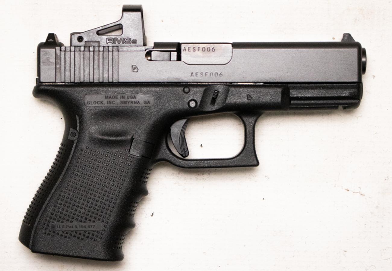 Glock 19 Gen4 MOS 9mm Police Trade-In Semi-Auto Pistol with Shield RMS2 (Magazine Not Included)