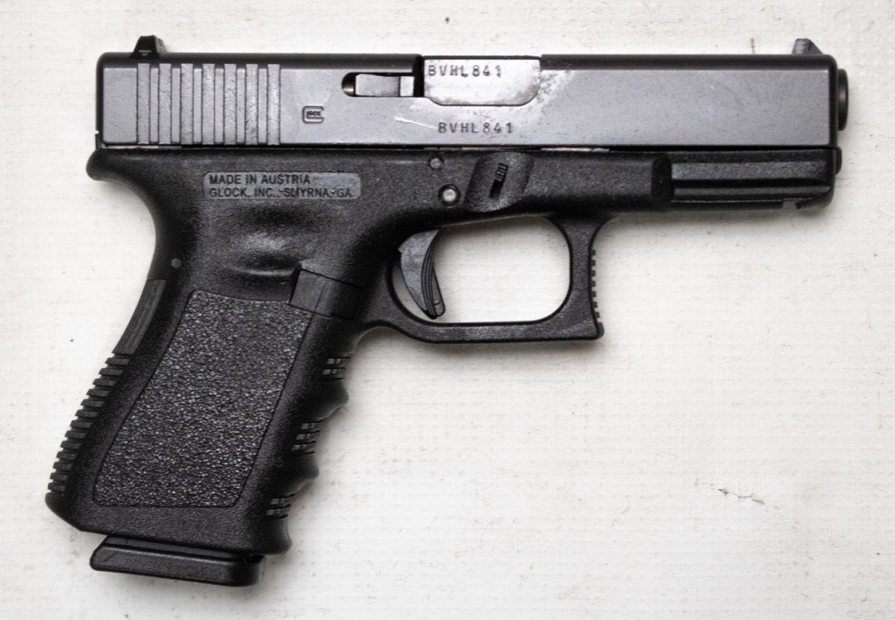 Glock 19 Gen3 9mm Police Trade-In Semi-Automatic Pistol with Front Accessory Rail