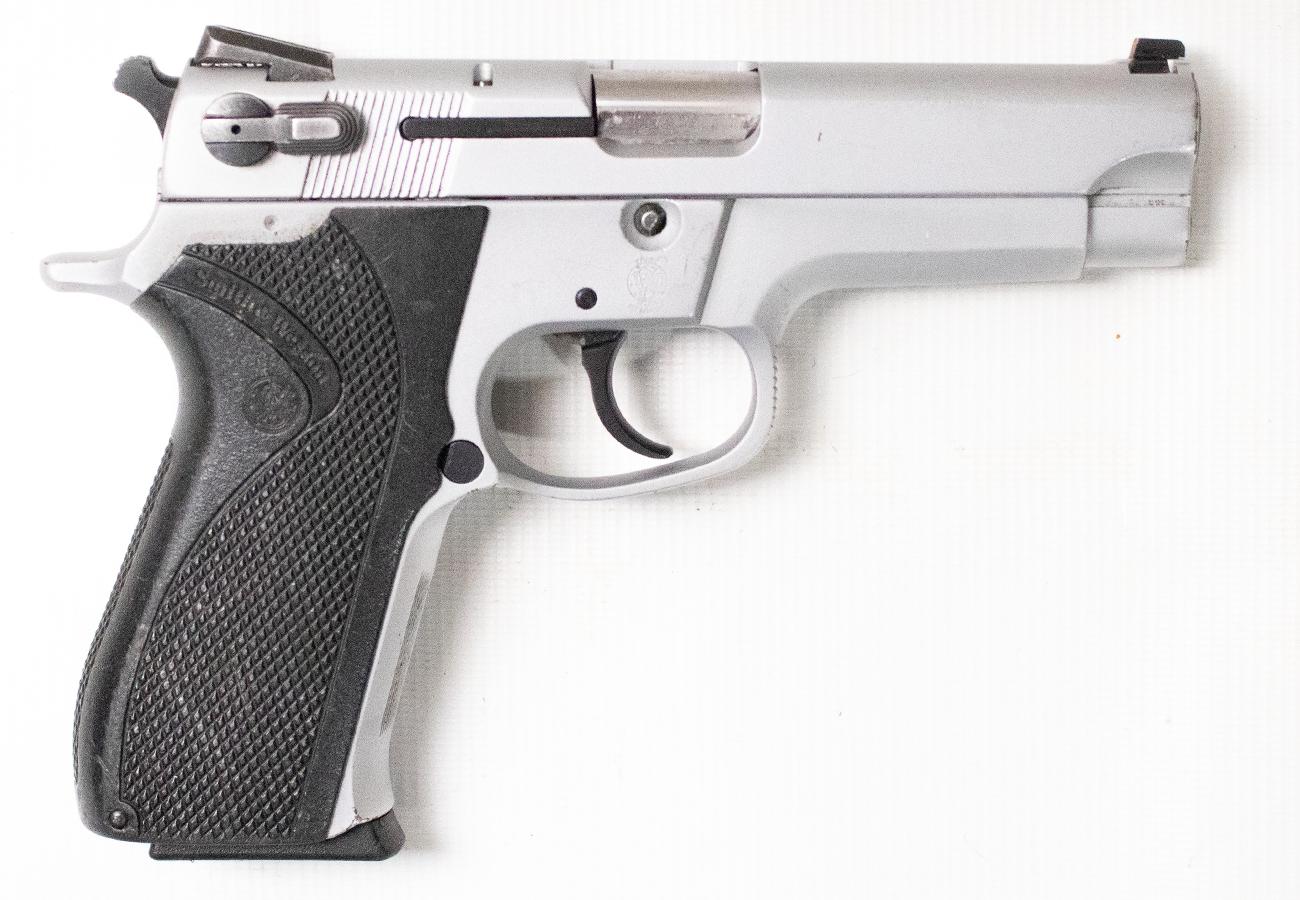 Smith & Wesson 5904 9mm Used Semi-Auto Pistol with DA/SA Trigger