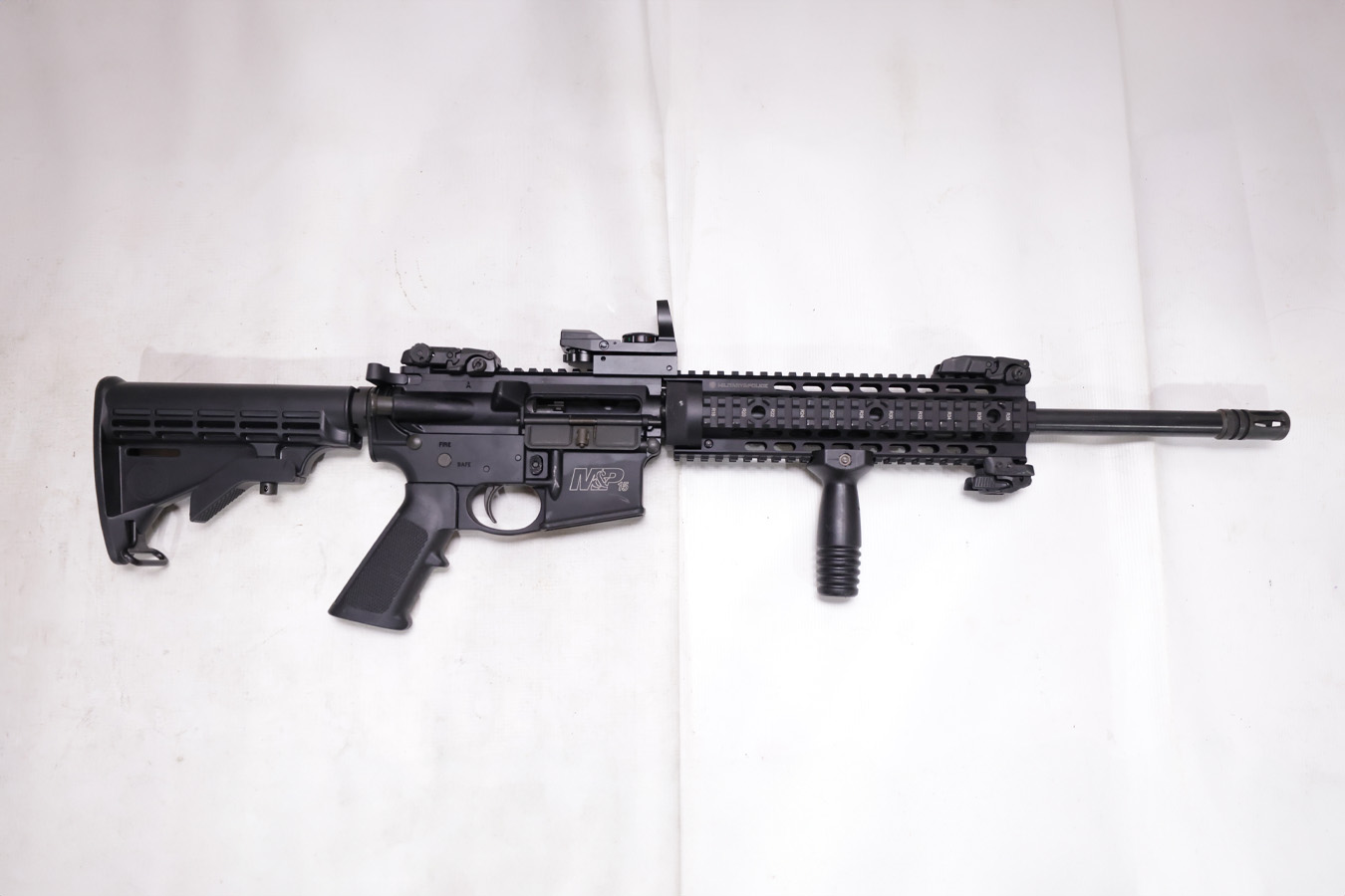 Smith & Wesson M&P-15 5.56mm Police Trade-in Rifle with Quad Rail