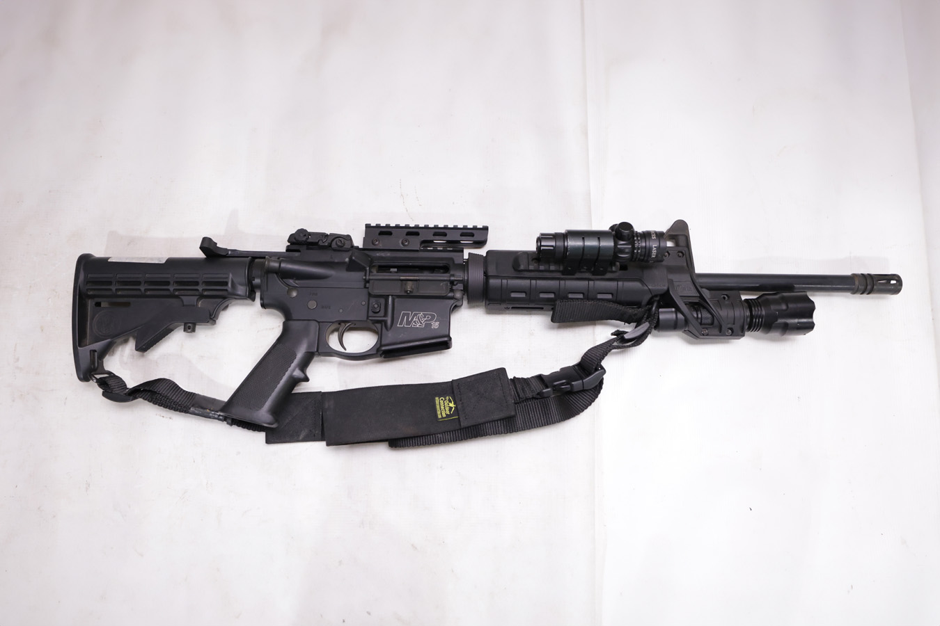 Smith & Wesson M&P-15 5.56mm Police Trade-in Rifle