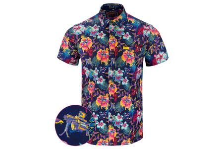 RETRO RIFLE HAWAIIAN DRIP SS BUTTON UP SHIRT