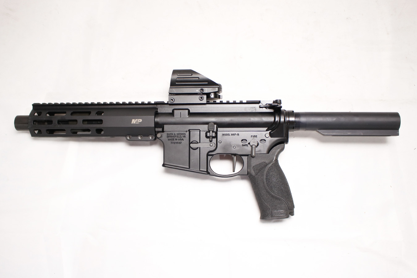 Smith & Wesson MP-15 5.56mm Semi-Automatic Police Trade-in AR-15 Pistol (Magazine Not Included)