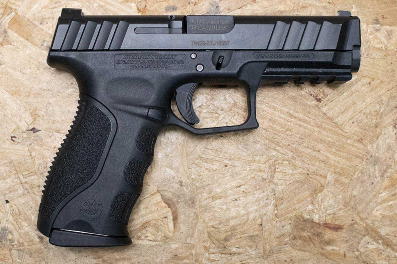 Stoeger STR-9 9mm Police Trade-In Semi-Auto Pistol