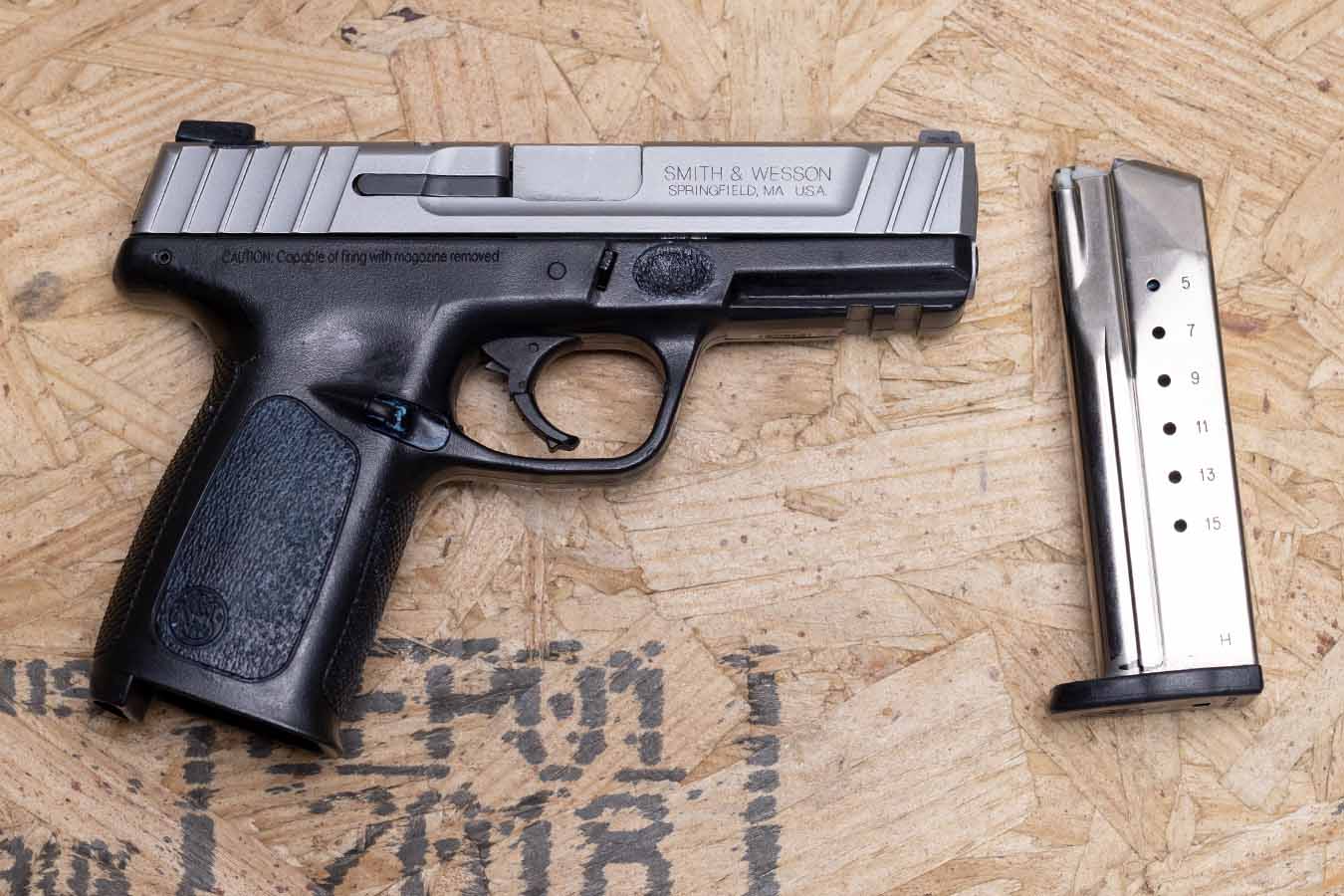 Smith & Wesson SD9VE 9mm Police Trade-In Pistol with Two-Tone Finish