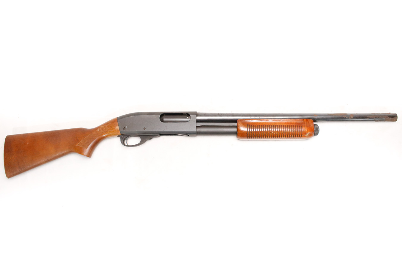 Remington 870 Express Magnum 12 Gauge Police Trade-in Pump-Action Shotgun