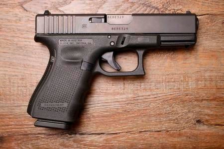 19 GEN4 9 MM USED