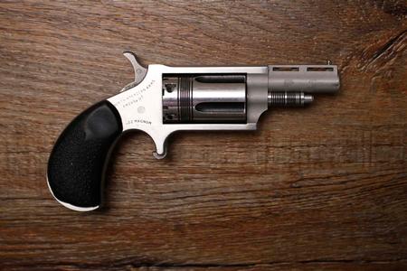 REVOLVER 22 MAGNUM USED