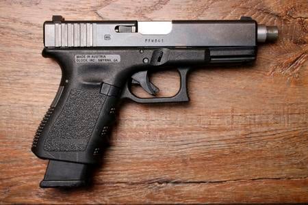 23 GEN3 40SW USED 