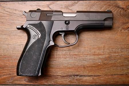 915 9 MM USED