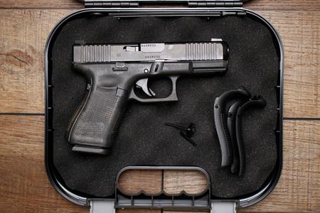 19GEN5 9MM FRONT SERRATIONS NIGHT SIGHTS (FAIR)