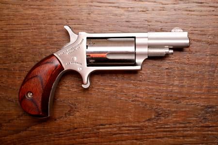 REVOLVER 22MAG USED 