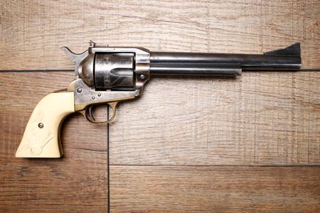 CATTLEMAN 45 COLT USED