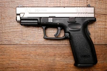 SPRINGFIELD XD-40 40 SW USED