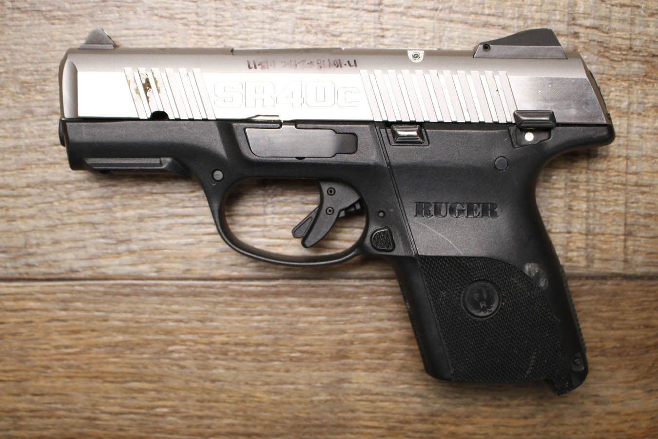 Ruger SR40C 40 S&W Police Trade-In Pistol (No Magazine)