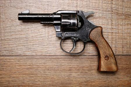 PIC REVOLVER 22 LR TRADE 