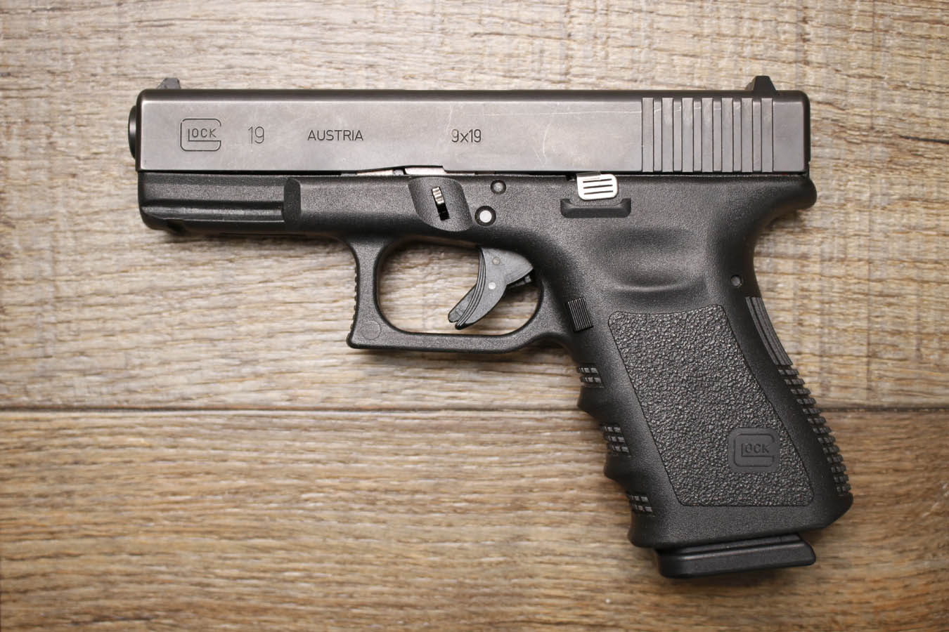 Glock 19 Gen3 9mm Police Trade-In Pistol