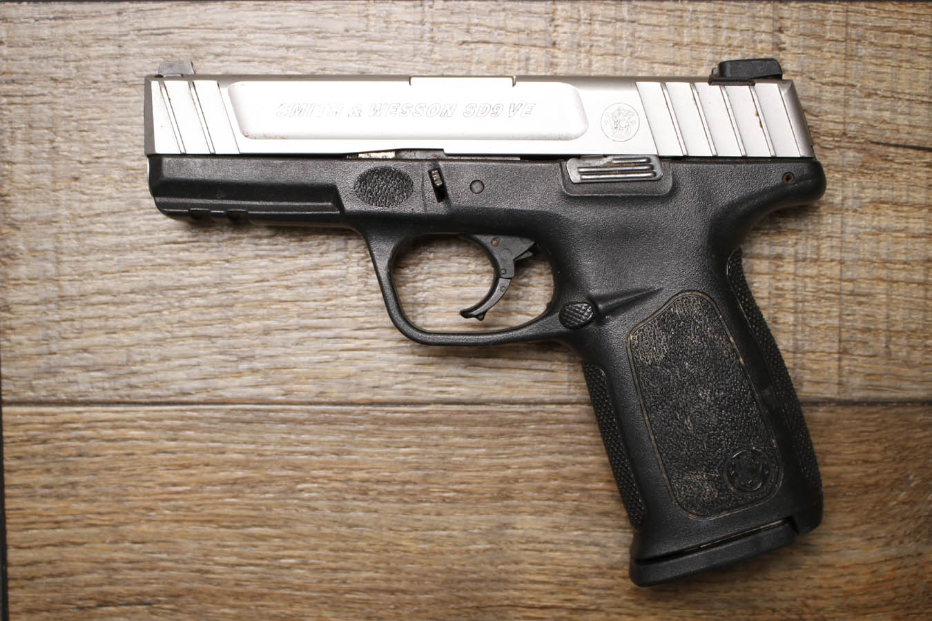 Smith & Wesson SD9VE 9mm Police Trade-In Pistol