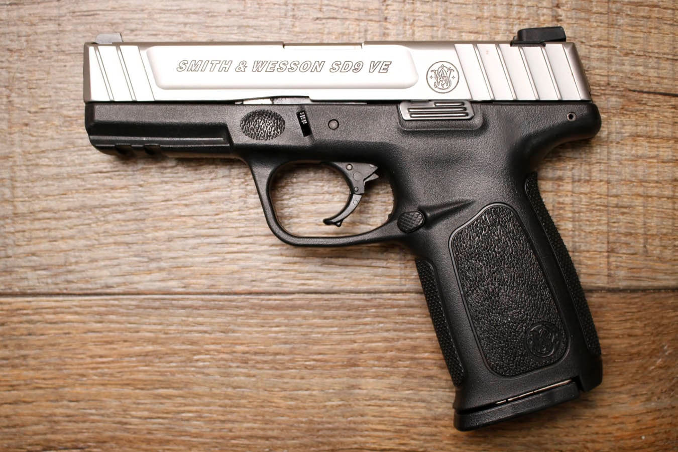 Smith & Wesson SD9VE 9mm Police Trade-In Pistol