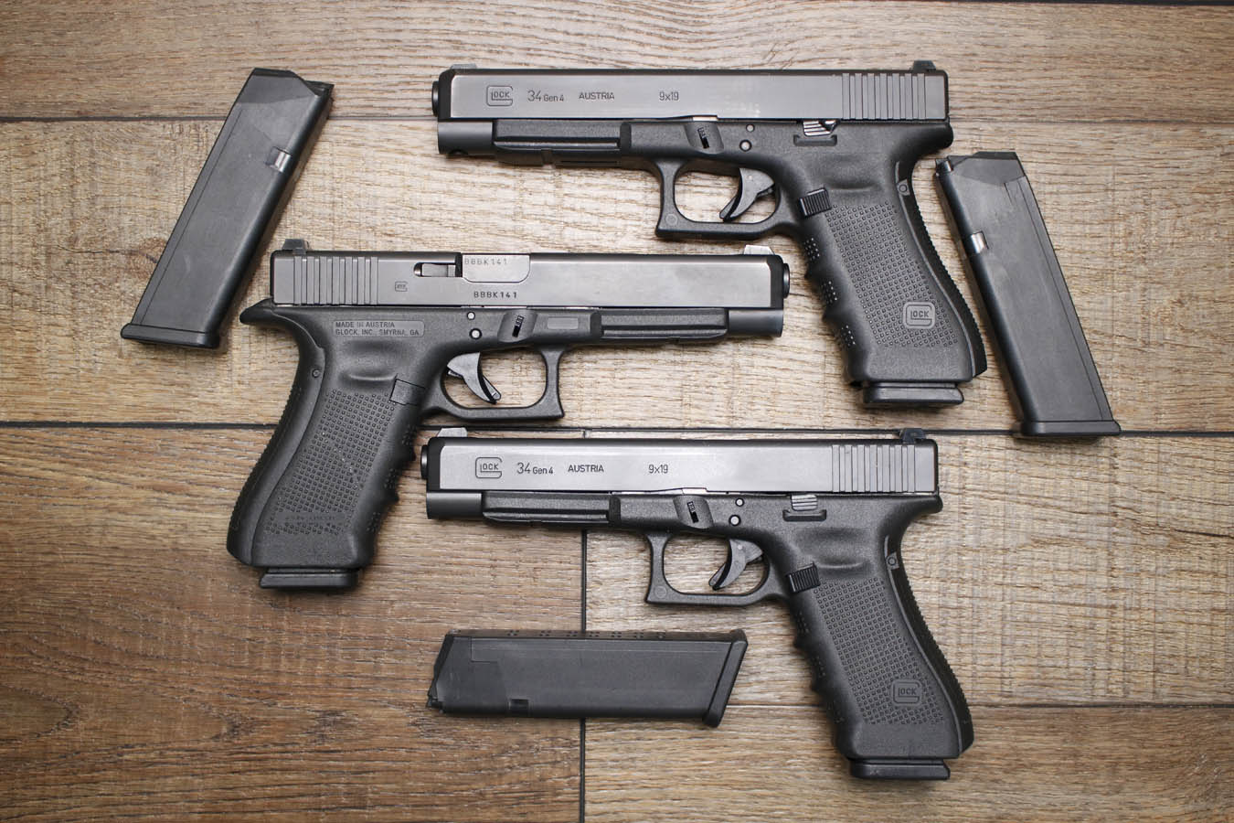 Glock 34 Gen4 9mm Police Trade-In Pistol with Night Sights (Very Good Condition)