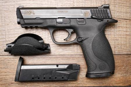 MP40 40 SW USED