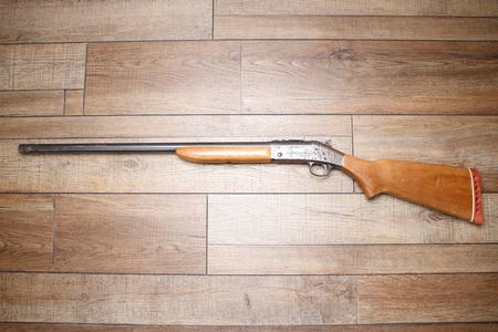 H ANDR 32 GA SPECIAL SINGLE SHOT USED 