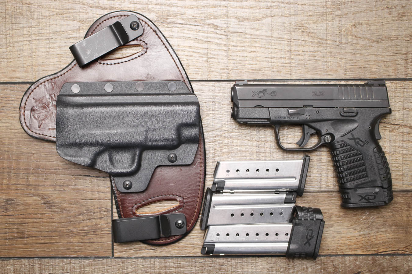 Springfield XDS-9 9mm Police Trade-In Pistol with Holster and 4 Magazines