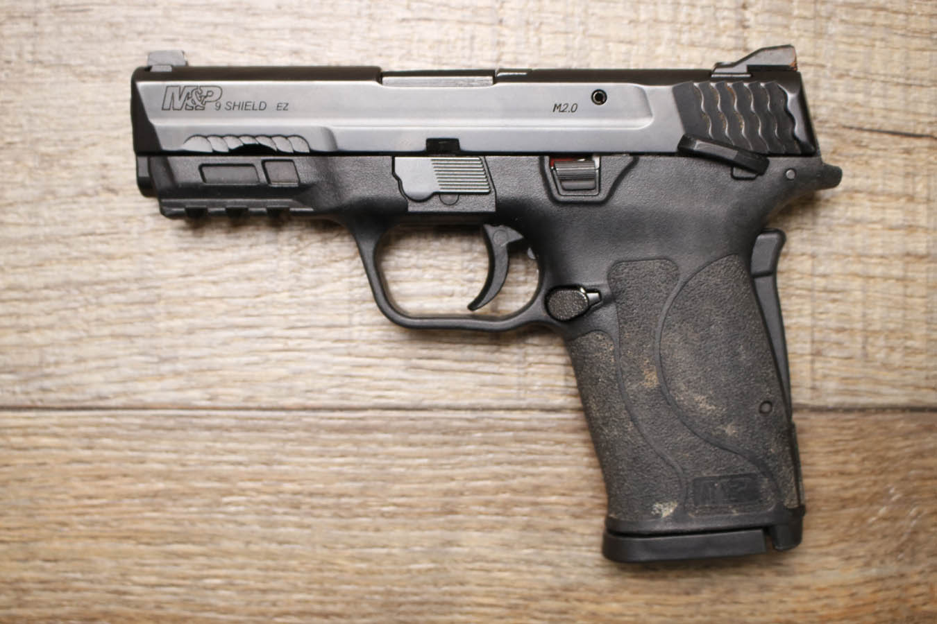 Smith & Wesson M&P9 Shield EZ M2.0 9mm Police Trade-In Pistol