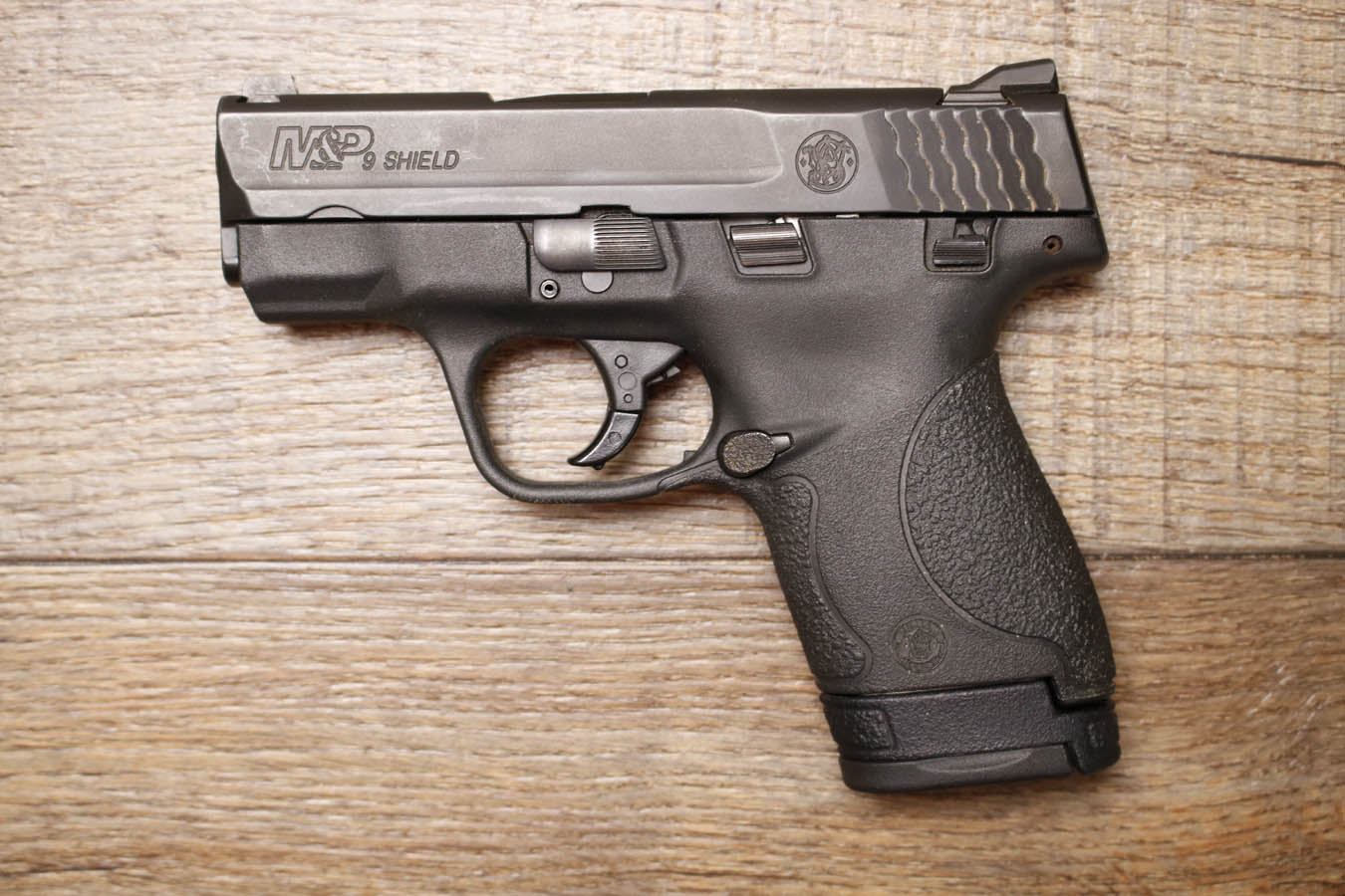 Smith & Wesson M&P9 Shield 9mm Police Trade-In Pistol