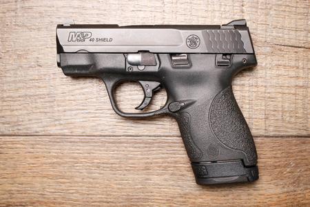 MP40 SHIELD 40SW USED 