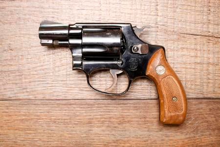 SMITH AND WESSON 37 AIRWEIGHT 38 SPECIAL USED