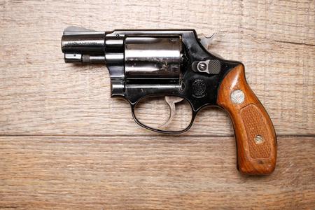 SMITH AND WESSON 37 AIRWEIGHT 38 SPECIAL USED