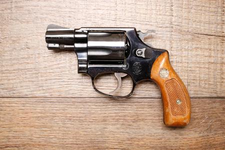 SMITH AND WESSON 37 AIRWEIGHT 38 SPECIAL USED