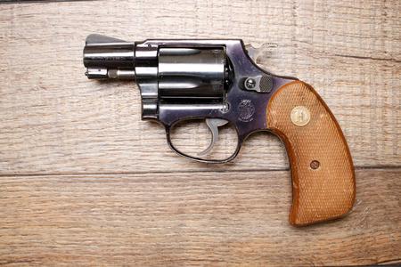 SMITH AND WESSON 37 AIRWEIGHT 38 SPECIAL USED