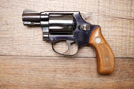 SMITH AND WESSON SMITH AND WESSON 37 AIRWEIGHT 38 SPECIAL USED