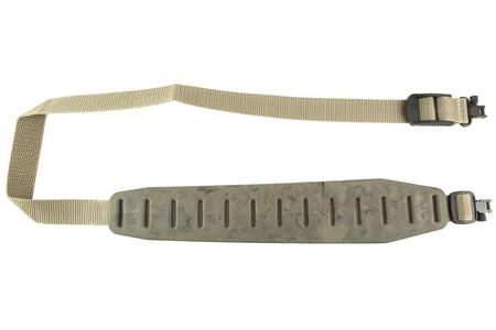 QUAKE CLAW 2.0 SLING SWVL SAND CAMO